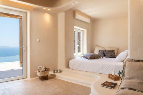 Breathtaking 5 Bedroom Villa With Private Pool
