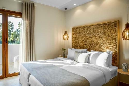 Dassia Villa Sleeps 8 Pool Wifi