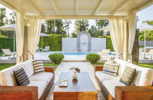 Dassia Villa Sleeps 8 Pool Wifi