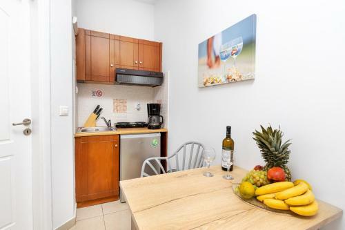 Sun Beach Apartments