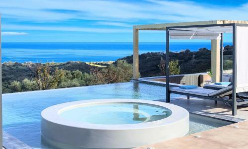 Villa Mistral Suite Heated Pool