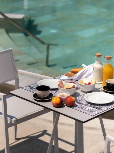 Hotel Nama Retreat