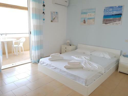 Glyfada Two Floors Maizonette Aa2 62