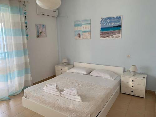 Glyfada Two Floors Maizonette Aa2 62