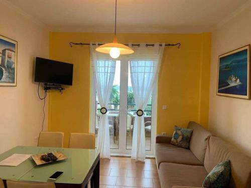 Glyfada Beachfront Apartment A3g 58a
