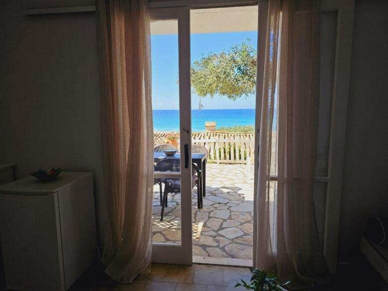 Corfu Glyfada Beachfront Apartment 2