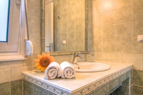 Dafni - Gerani Villas With Private Pooi