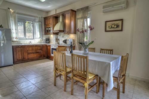 Elessa - Gerani Villas With Private Pooi