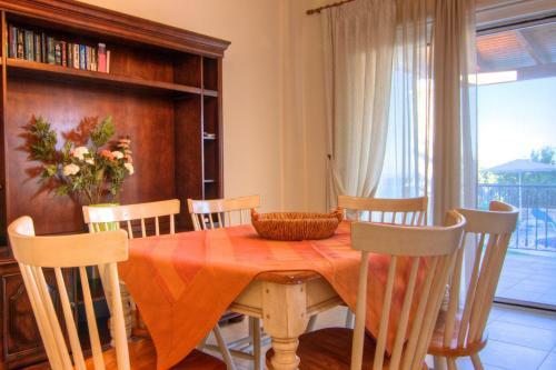 Hloi- Gerani Villas With Private Pooi