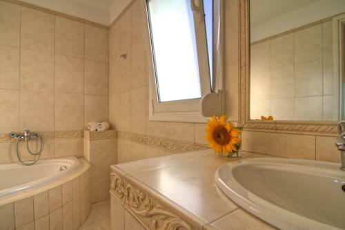 Hloi- Gerani Villas With Private Pooi