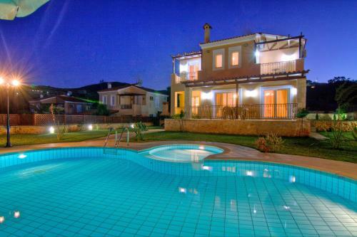 Hloi- Gerani Villas With Private Pooi