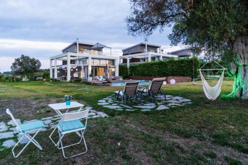 Island Villa Sani