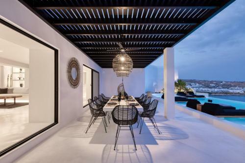 Psarou Black Villa 2