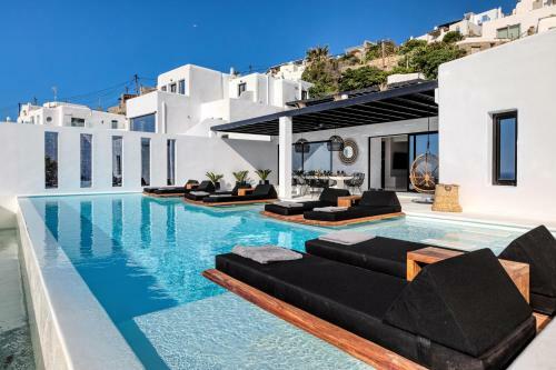 Psarou Black Villa 2