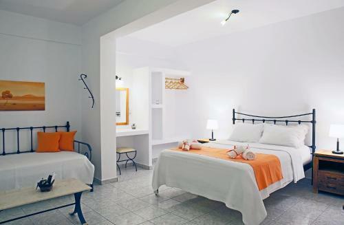 Bed & Breakfast Agistri Apartments