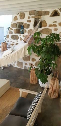 Hostal Vougli View