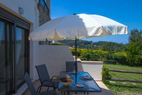 Akrogiali Villas