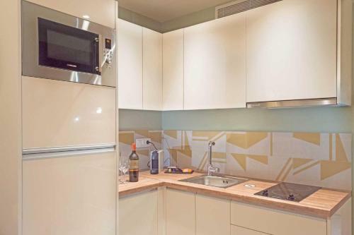 Hotel Eco Green Residences & Suites