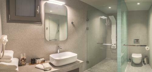 Hotel Eco Green Residences & Suites