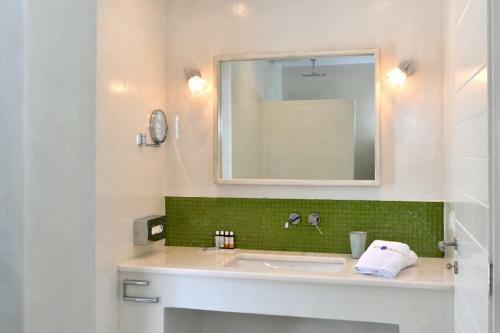 Hotel Blue Amaryllis Villas