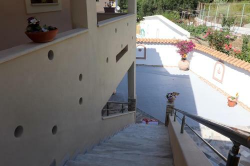 Apartamento Loukia's 3