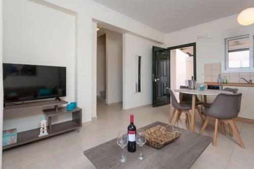 Akti Barbati Villa Ena