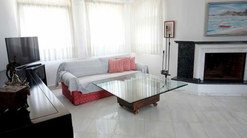 Apartamento Villa Karras