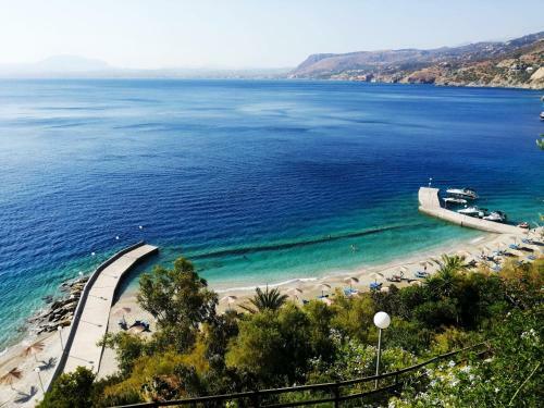 Luxury Villa Ariadni