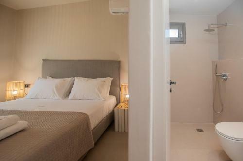 Grand Blue Beach Apartments & Suites