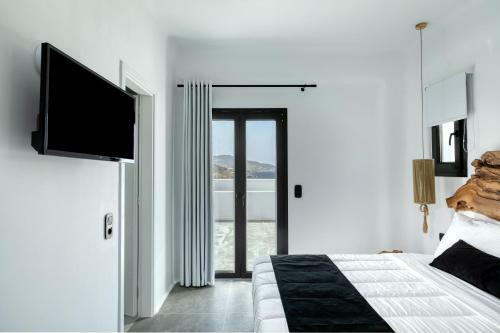 Hotel Ftelia Black Villas