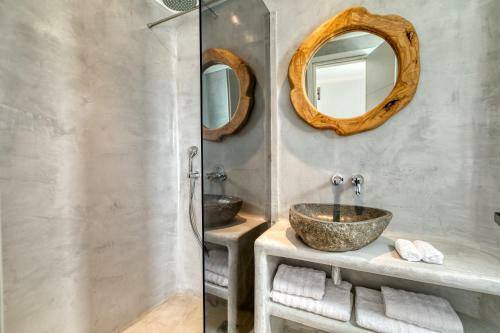 Hotel Ftelia Black Villas