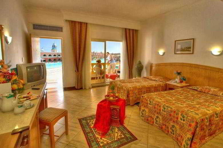 Hotel Alf Leila Wa Leila