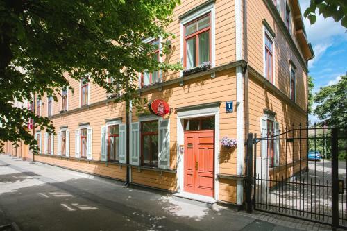 Augustine Hotel