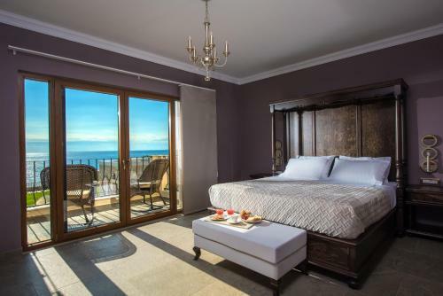 Villa Kastello Kalliste, Wine Dark Sea Villas