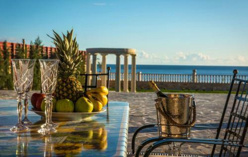 Villa Kastello Kalliste, Wine Dark Sea Villas