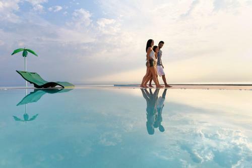 Hotel Alexandra Elegance Bridging Generations