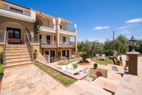 Elekon Apartments