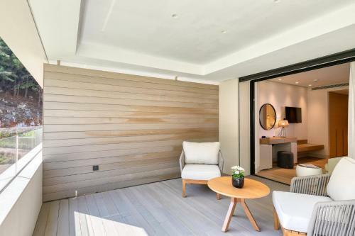 Hotel Vathi Cove Luxury Resort & Spa