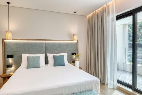 Hotel Vathi Cove Luxury Resort & Spa