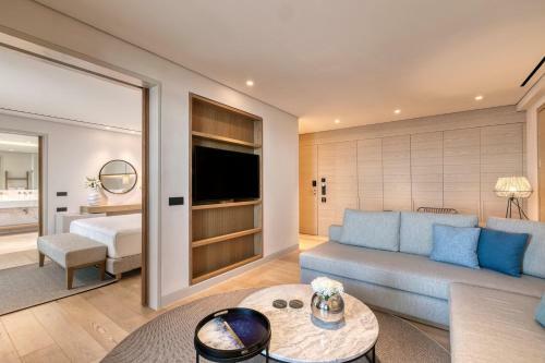 Hotel Vathi Cove Luxury Resort & Spa