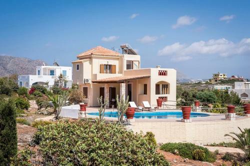 Tersanas Luxury Three-bedroom Villas