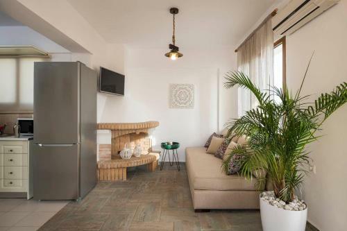 Tersanas Luxury Three-bedroom Villas