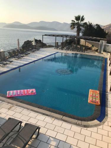 Hotel Elena Apartments