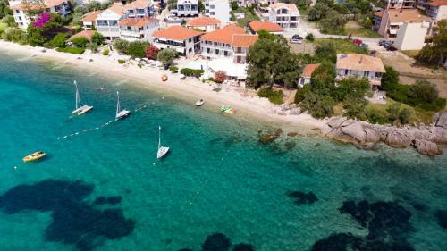 Hotel Nikiana Beach Resort