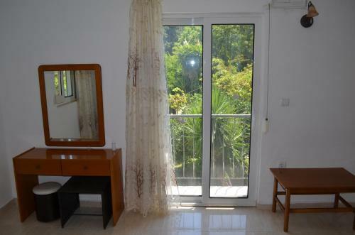 Apartamento Artemis Studios - Pool And Garden