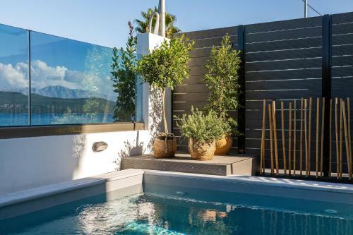 Exclusive Lefkada Villa Private Pool Outdoor Jacuzzi Sea View Vasilikis