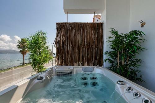 Exclusive Lefkada Villa Private Pool Outdoor Jacuzzi Sea View Vasilikis