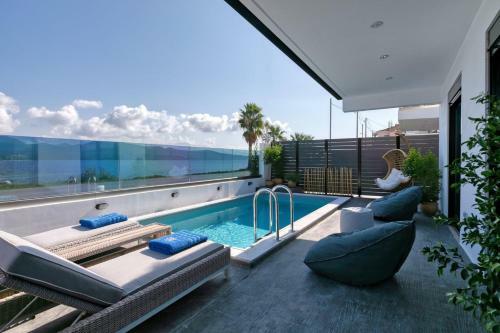 Exclusive Lefkada Villa Private Pool Outdoor Jacuzzi Sea View Vasilikis