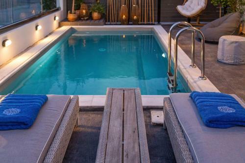 Exclusive Lefkada Villa Private Pool Outdoor Jacuzzi Sea View Vasilikis