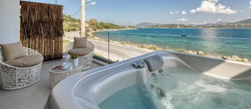 Exclusive Lefkada Villa Private Pool Outdoor Jacuzzi Sea View Vasilikis